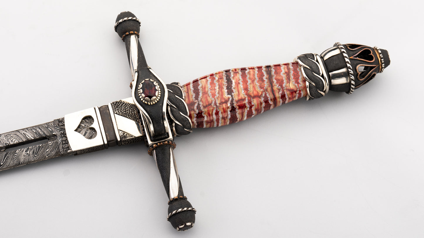 Crimson Queen Dagger - Paul Jarvis